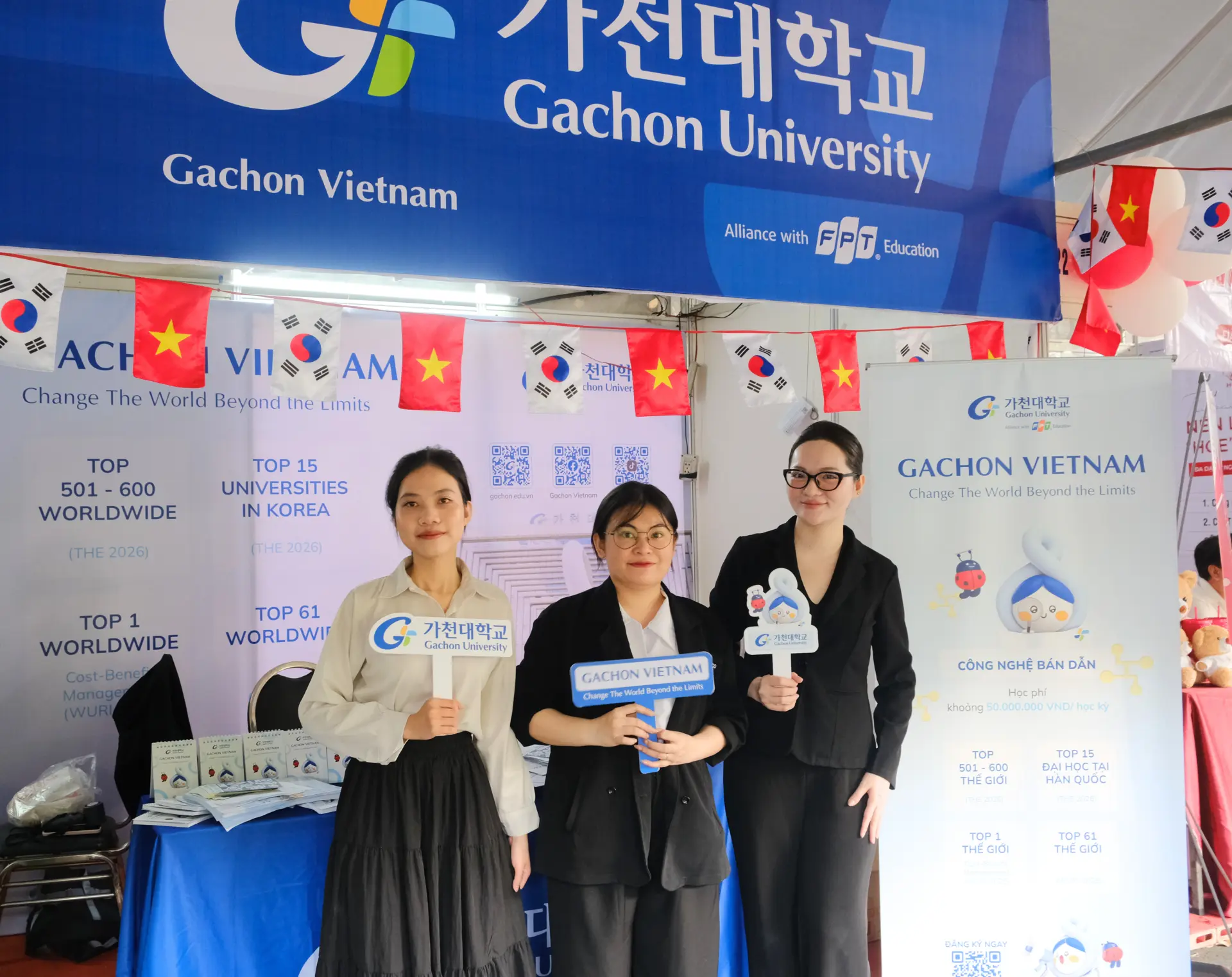 Gachon Vietnam tham gia Ngày hội tư vấn tuyển sinh - hướng nghiệp tại Hải Phòng và Cần Thơ