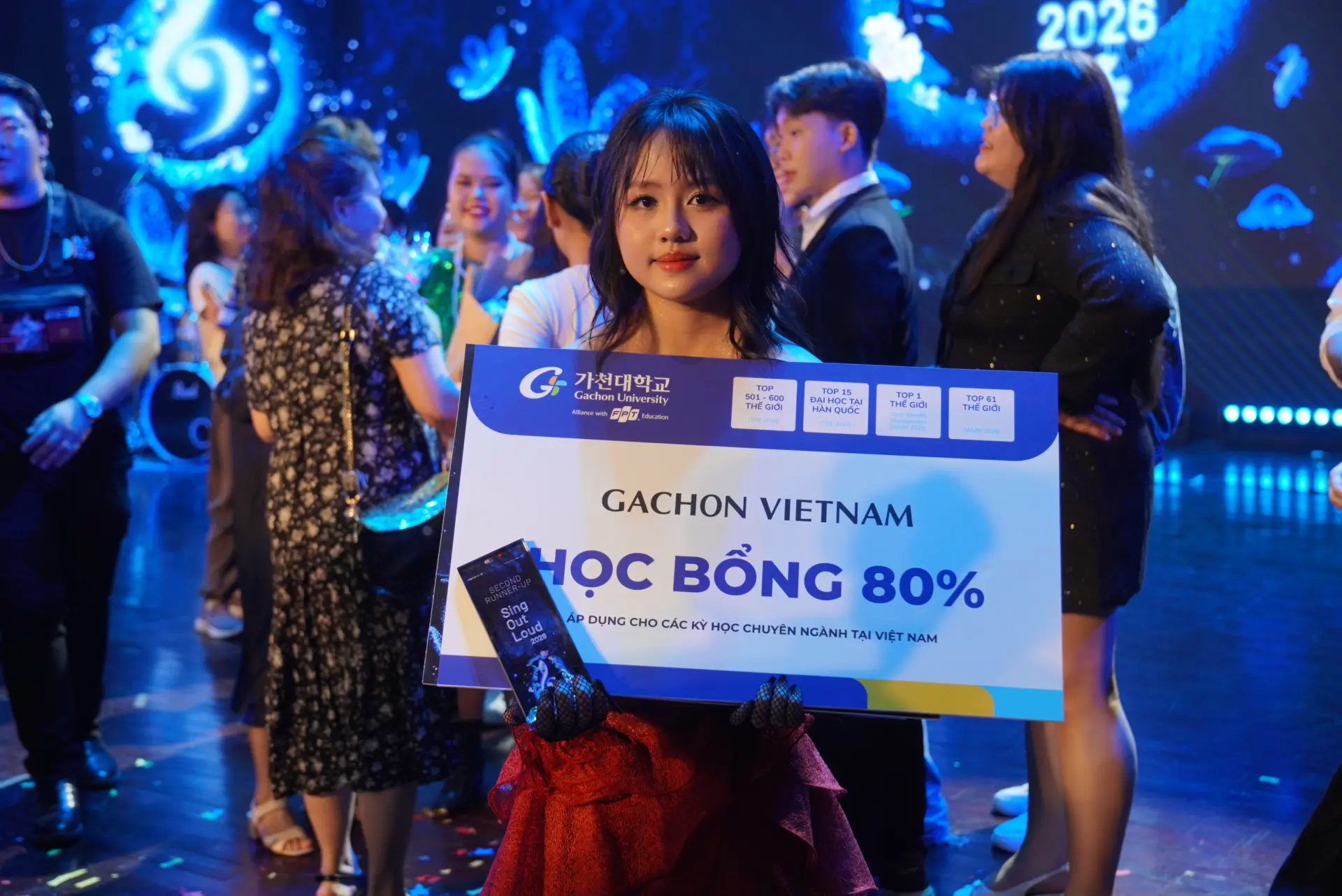 Lê Thanh Trúc xuất sắc dành danh hiệu Á quân 2 và nhận được suất học bổng giá trị từ Gachon Việt Nam.