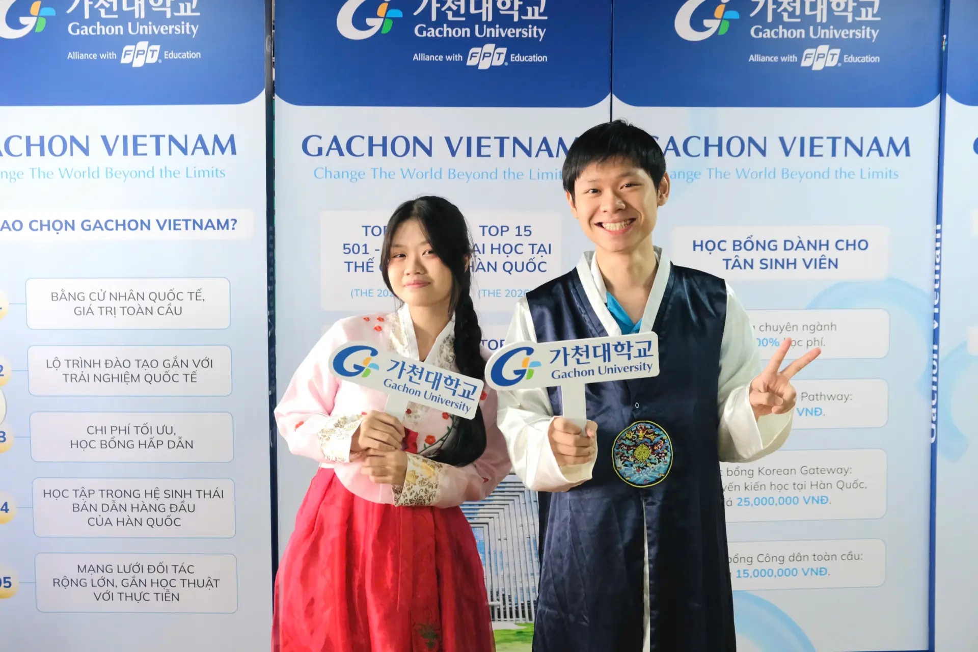 Info Day 4/4: Học sinh và phụ huynh TP.HCM cùng giải mã “cơn sốt” bán dẫn