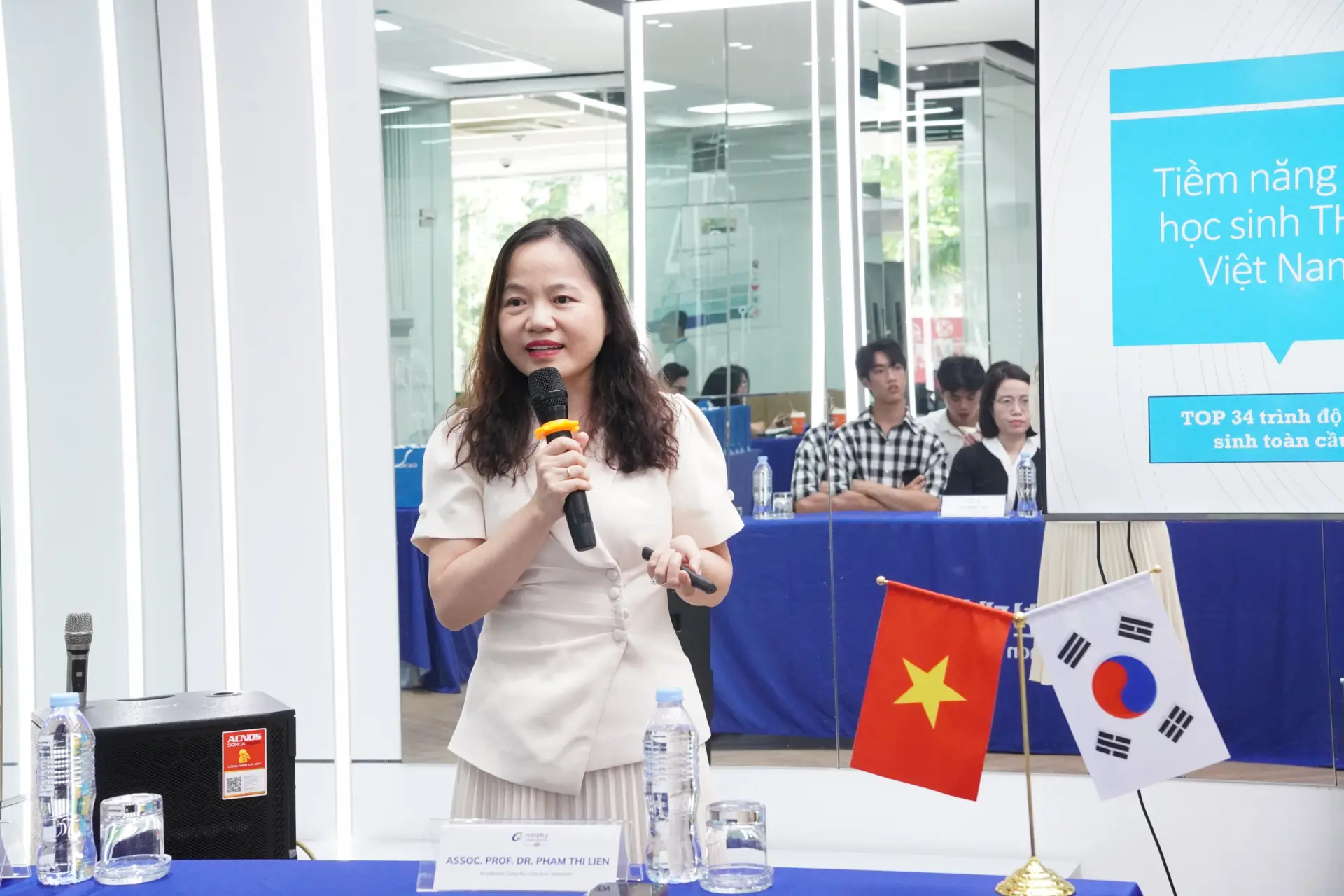 PGS. TS Phạm Thị Liên - Giám đốc Đào tạo Gachon University Program chia sẻ về các yếu tố lựa chọn trường đại học tốt và phù hợp.